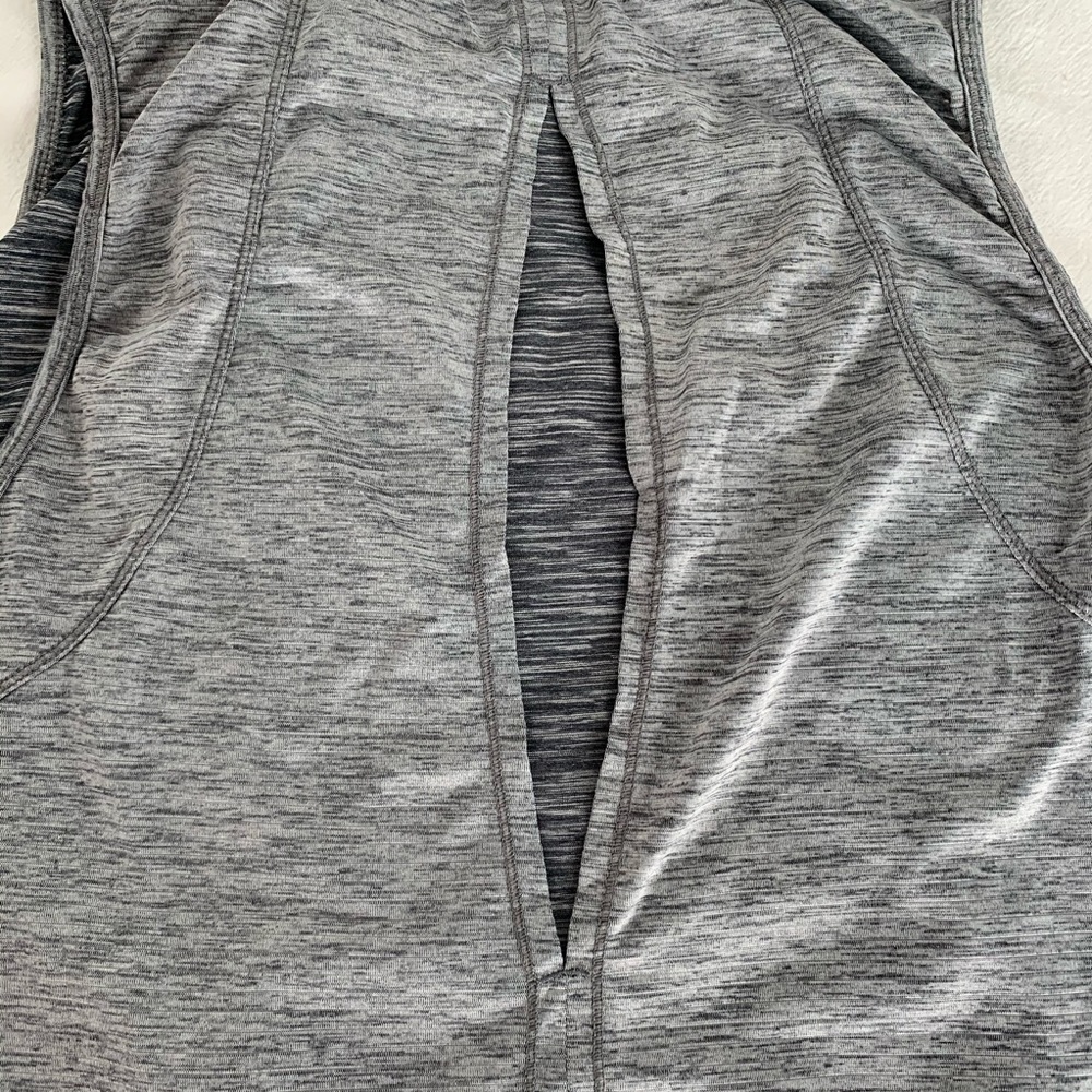 Heather Grey Reebok Workout Tank - Picture 4 of 4